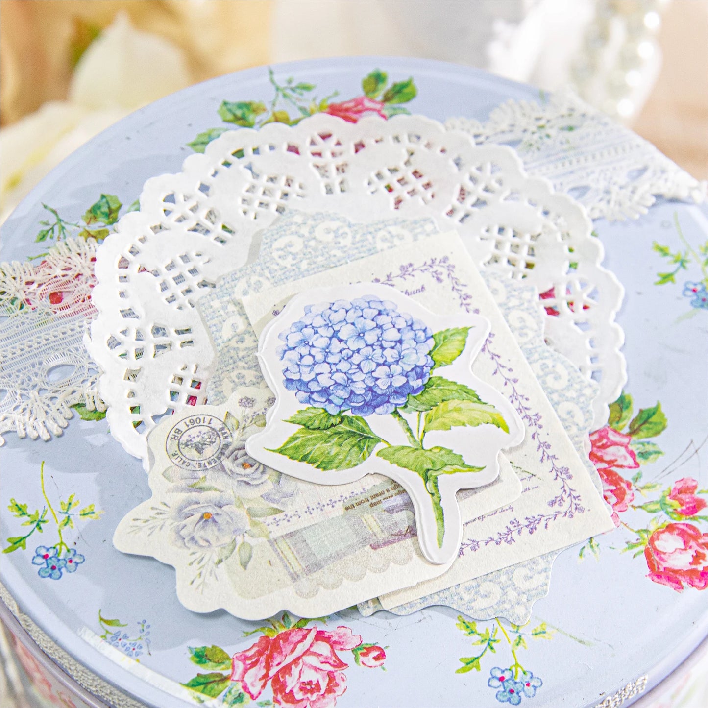 100 Pcs Flowers Stickers and Paper Set