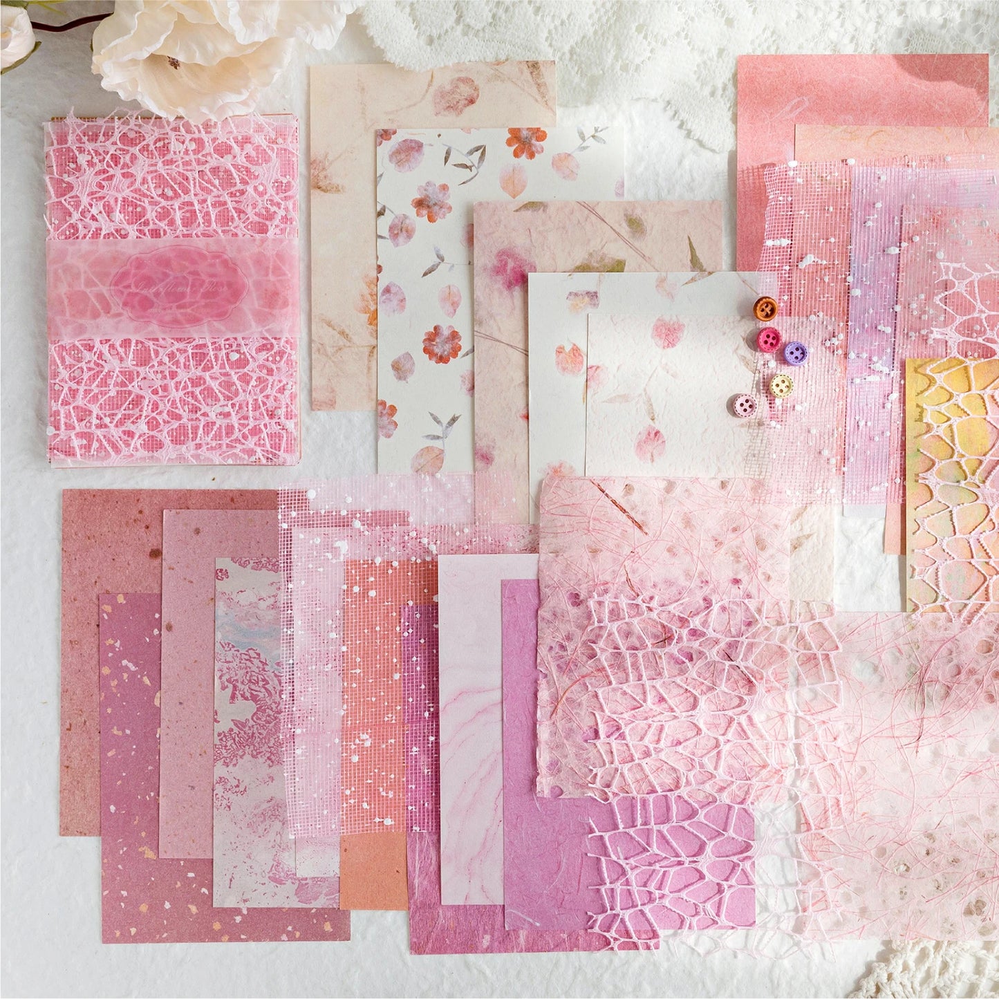 26 Pcs Mixed Material Lace Paper