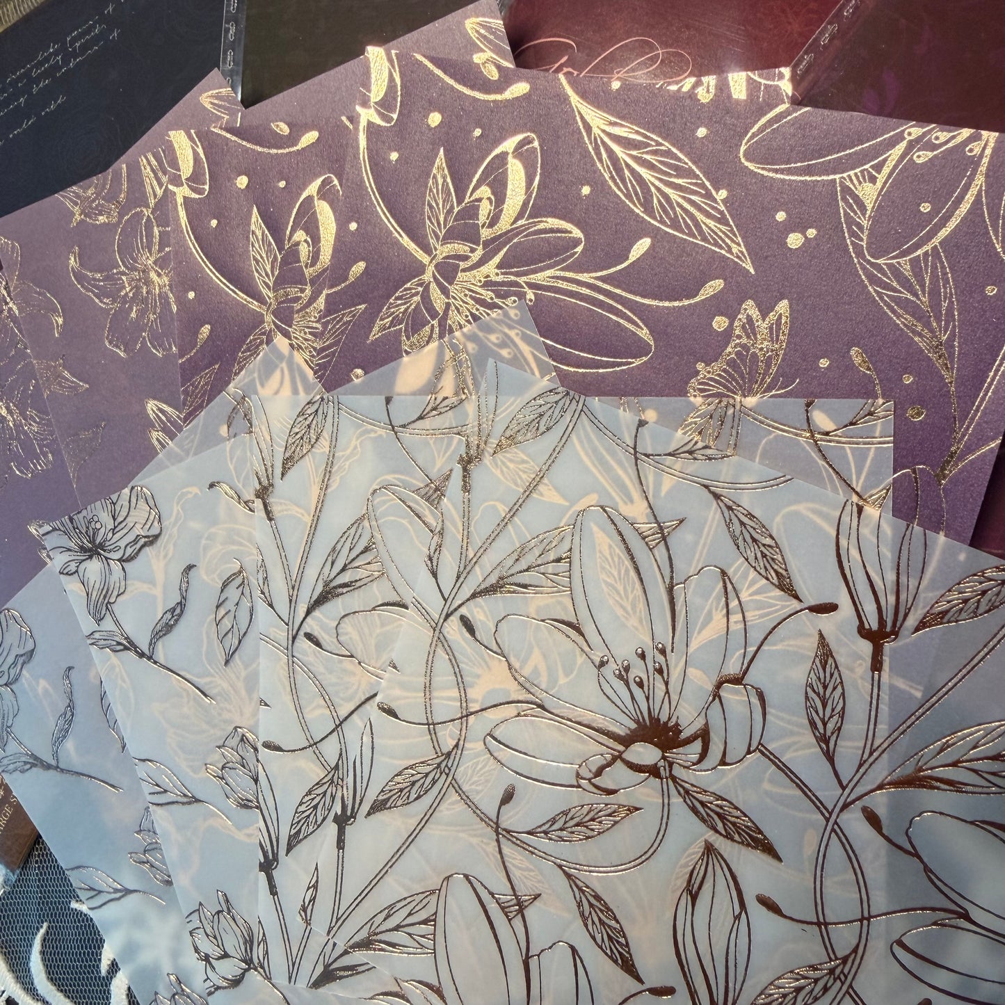 8 Page Golden Shadow Gilded Paper